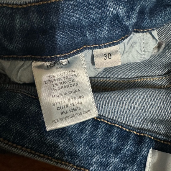 Vervet by Flying Monkey Jeans - Picture 3 of 4